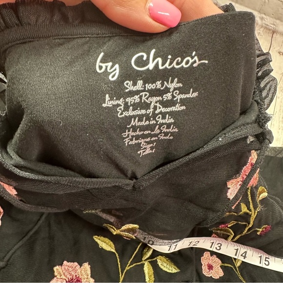 Chico's Black Blouse sheer layer Floral Embroidery tunic sz 1 (M 8) boho - Picture 8 of 12
